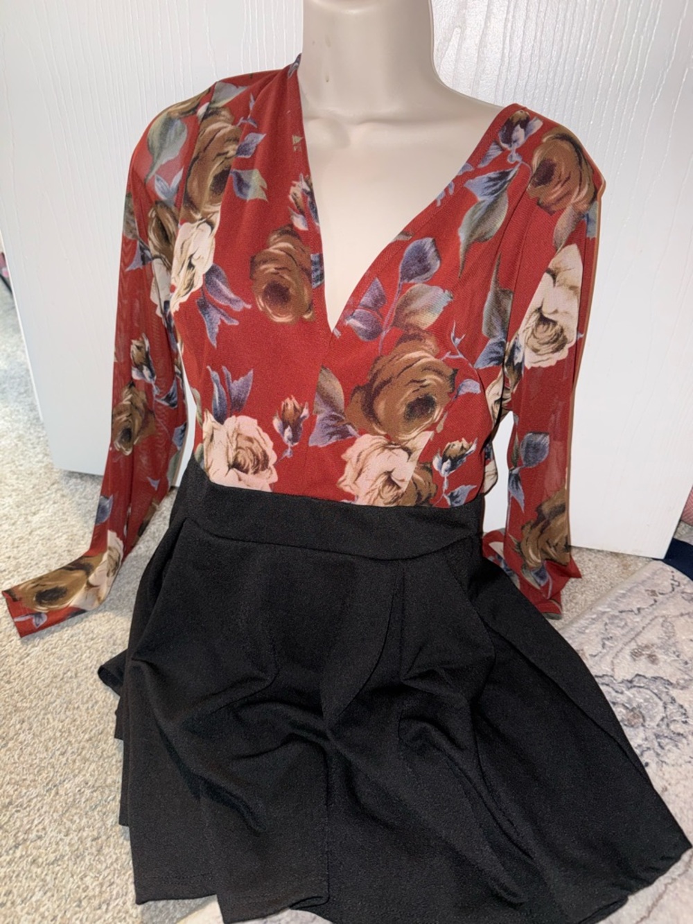 Floral V-Neck Long Sleeve Dress in Burgundy and Black - Picture 6 of 6